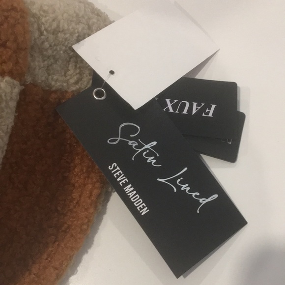 STEVE MADDEN faux fur sherling patchwork Bucket Hat - Picture 3 of 5